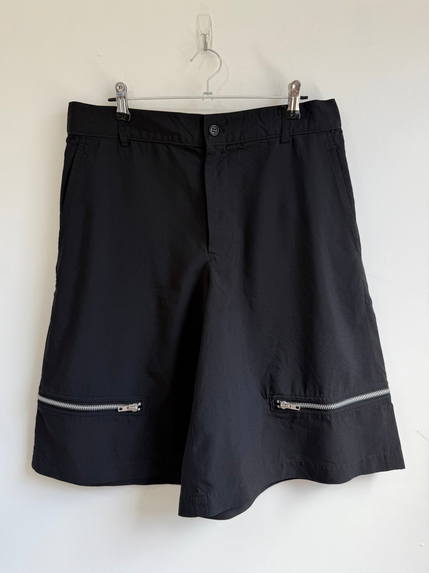 Comme des Garçons BLACK Zip Shorts