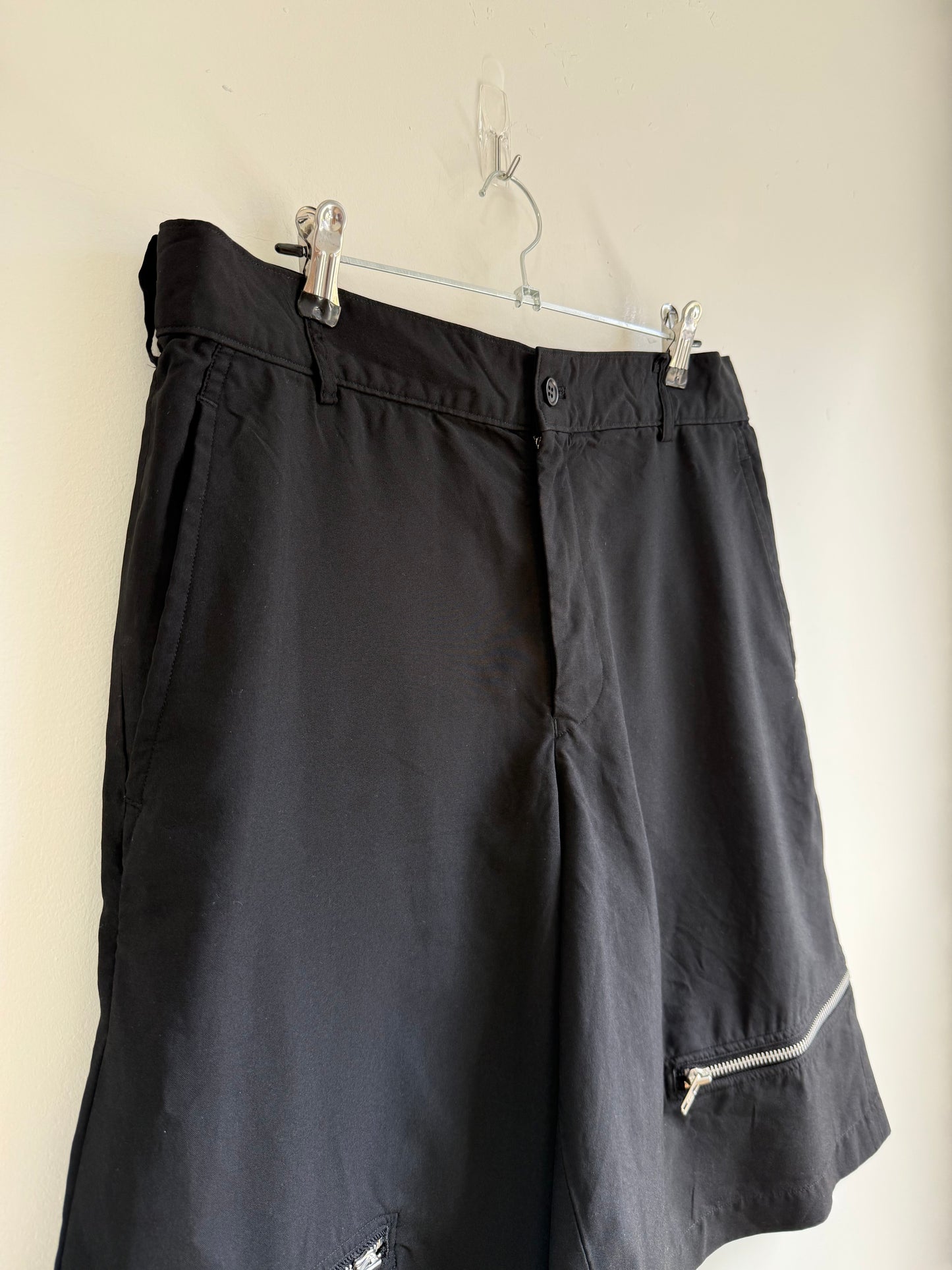 Comme des Garçons BLACK Zip Shorts