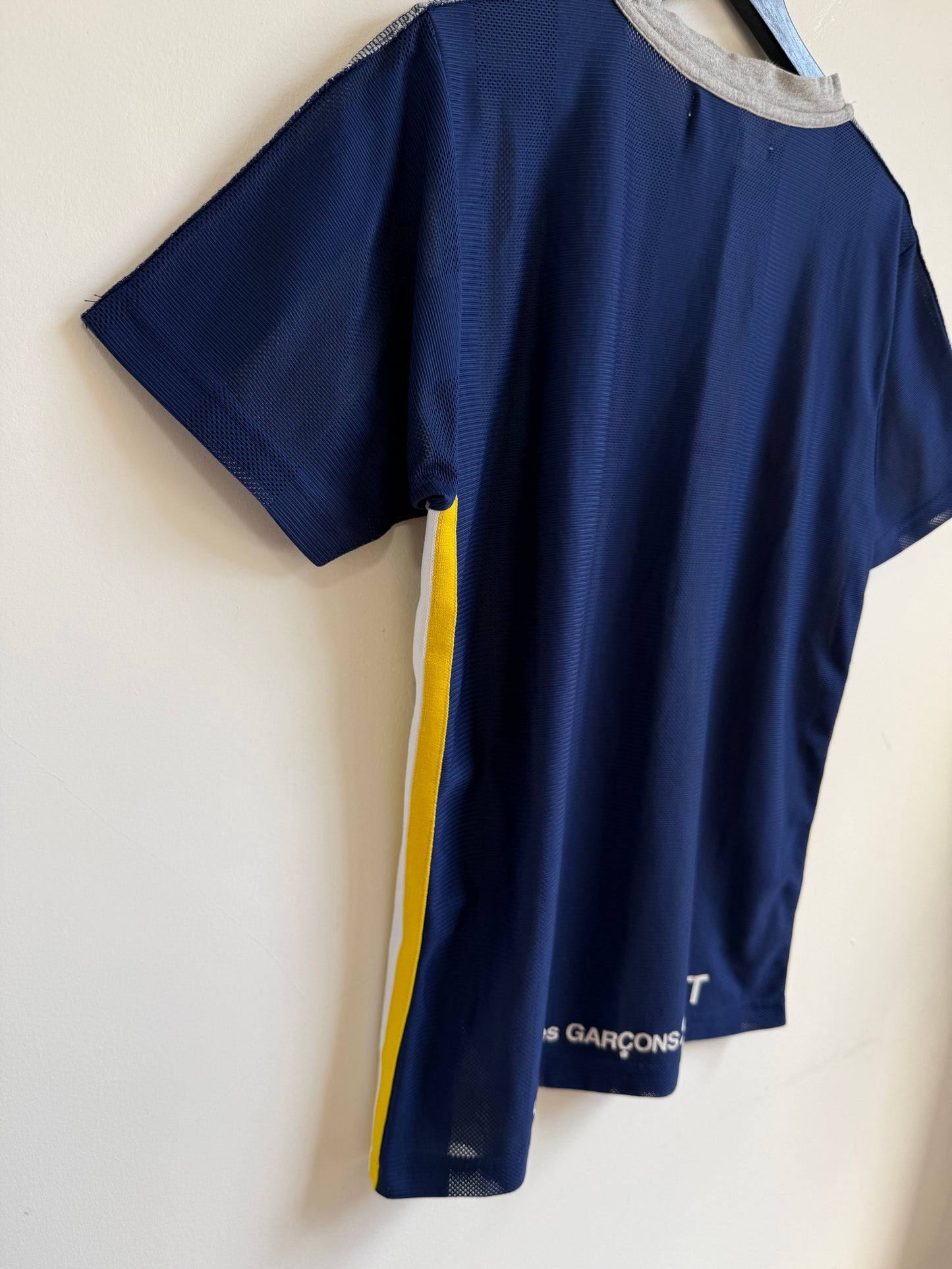 Comme des Garçons SHIRT UCLA Mesh Panel T-shirt